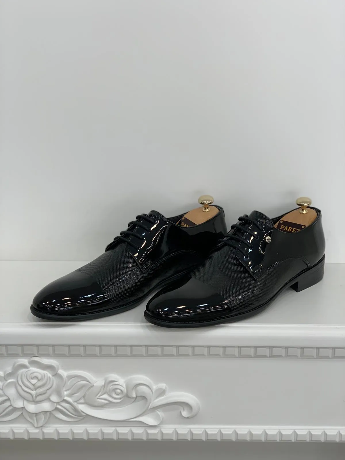 Bojoni Tsokini Leather Shoes in Black (Limited Edition)