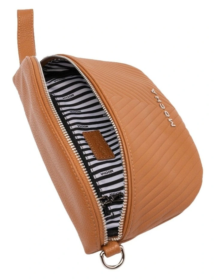 Chevron Leather Bum Bag in Tan