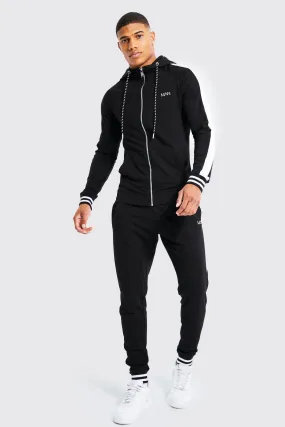 Man Muscle Fit Tracksuit With Sports Rib