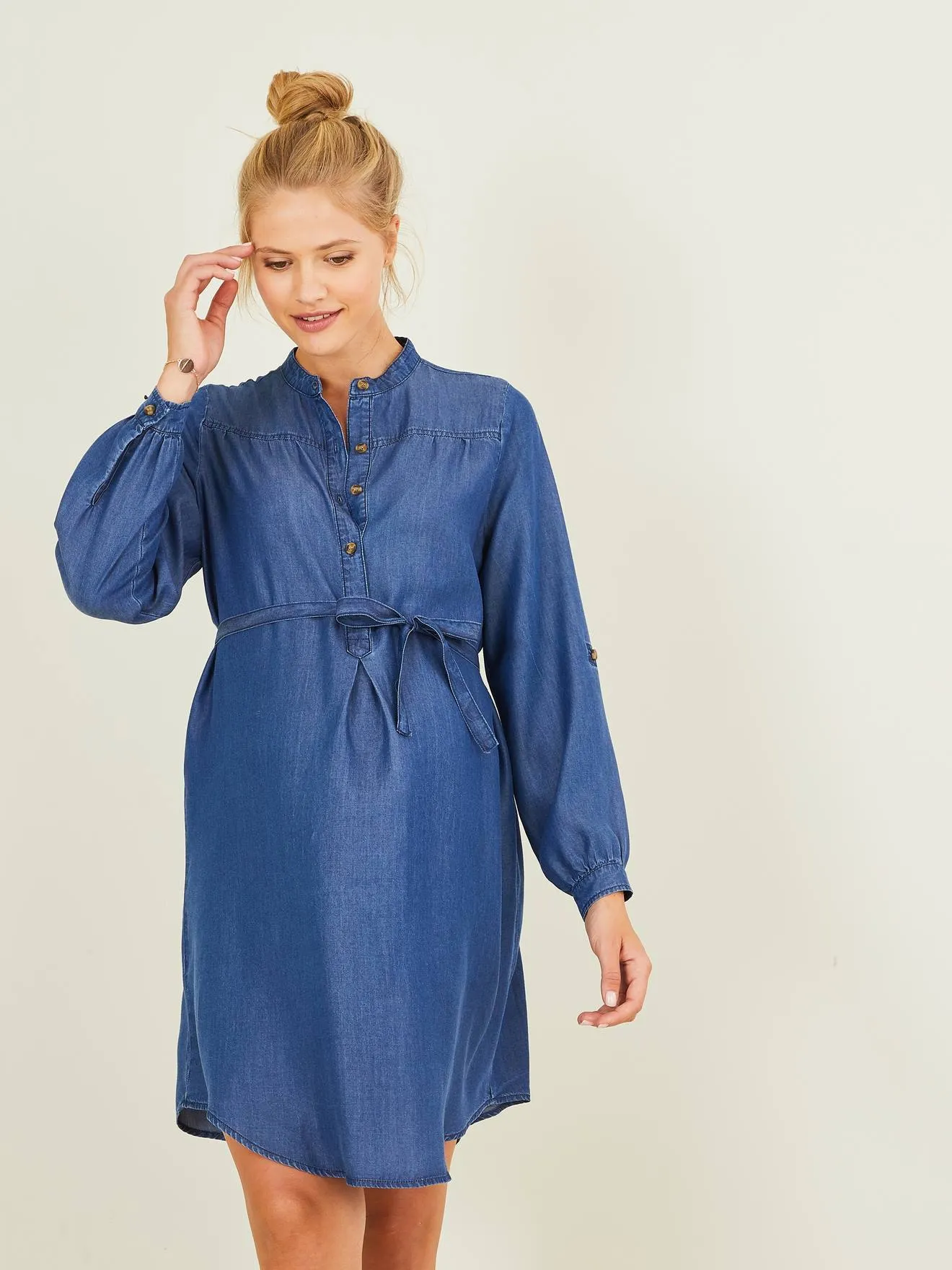 Maternity Dress in Lightweight Denim - denim blue