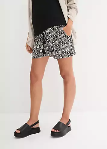 Maternity Shorts by bonprix | Look Again