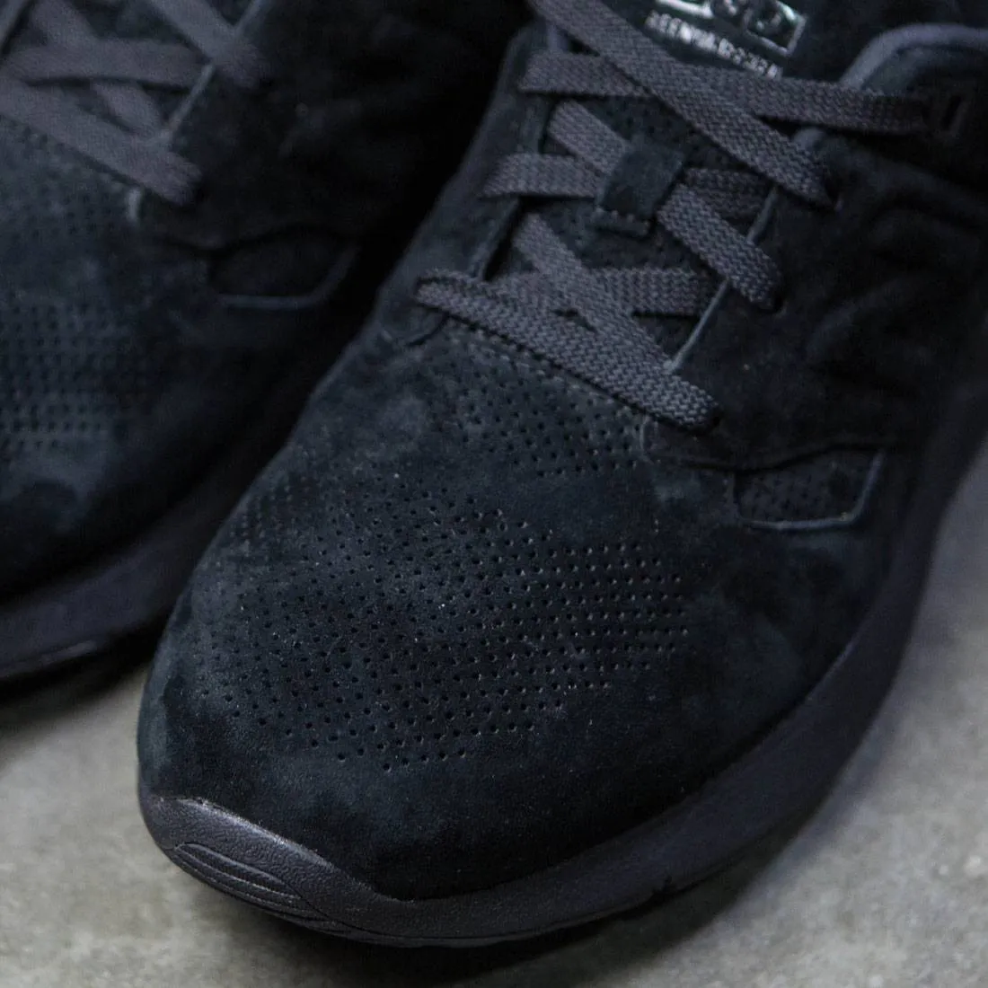 New Balance Men 530 Deconstructed MRL530SB (black)