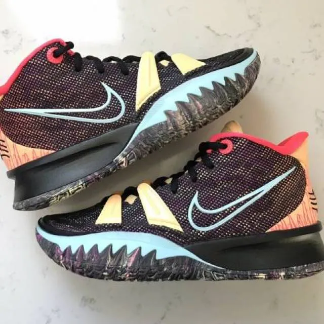 Nike kyrie 7 soundwave