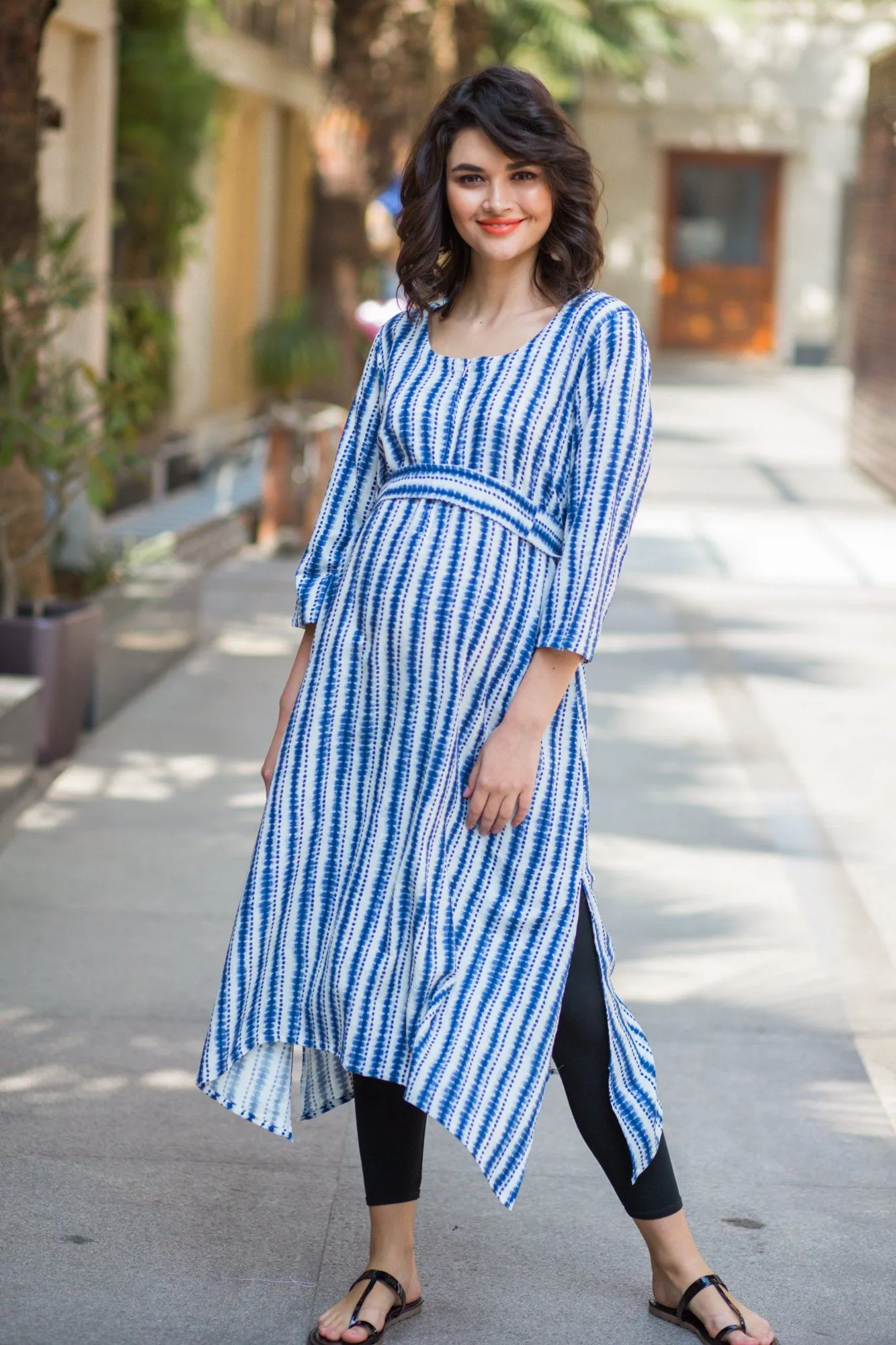 Symmetrical Aqua Maternity & Nursing Kurta