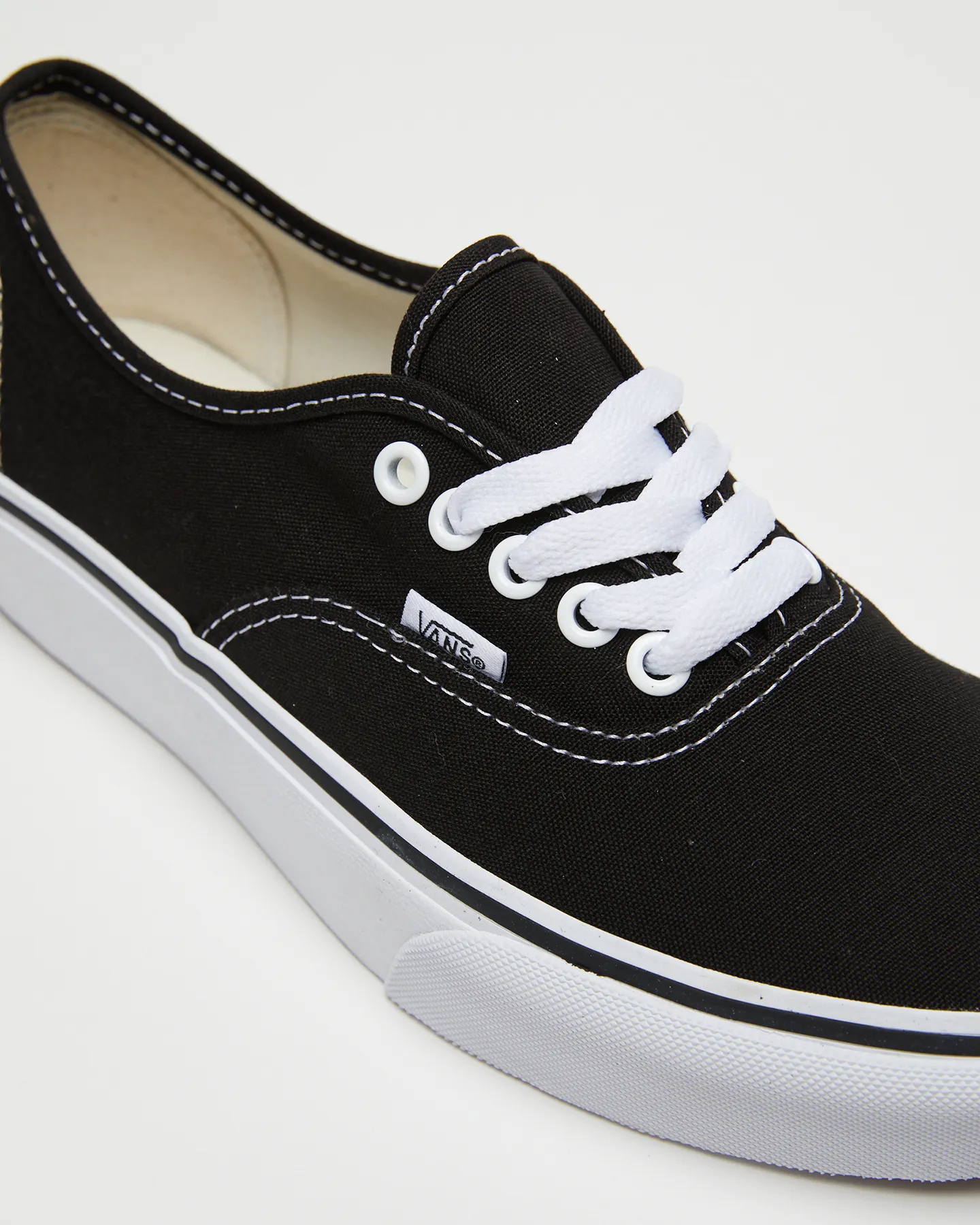 Vans Authentic Platform 2.0 - Black | SurfStitch