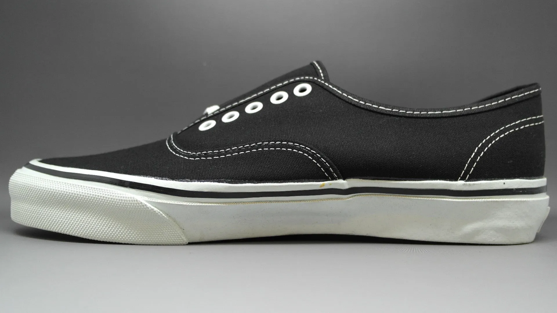 vans style #44 ~ US4.5, US6, US6.5, US11